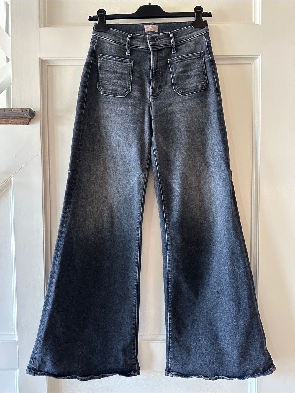 MOTHER Black Wash High-Rise Front Patch Pocket Wide Leg Jeans